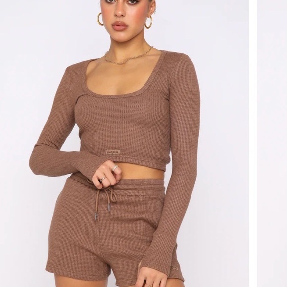 white fox waffle knit long sleeve - Picture 3 of 3